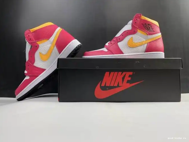 80% Off Sale 555088-603 OGLight High Red Fusion Air Jordan 1 0424